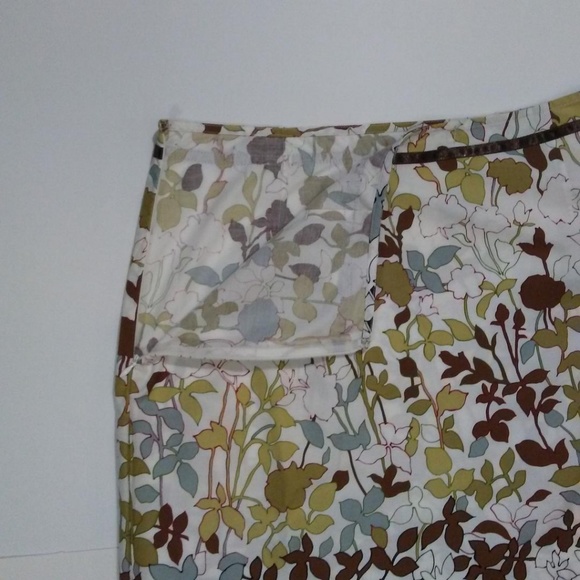 NWOT Van Heusen Multi Floral Pencil Skirt Sz 10 - Picture 3 of 6